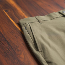 Daily Chino Pant (Stretch) - Olive